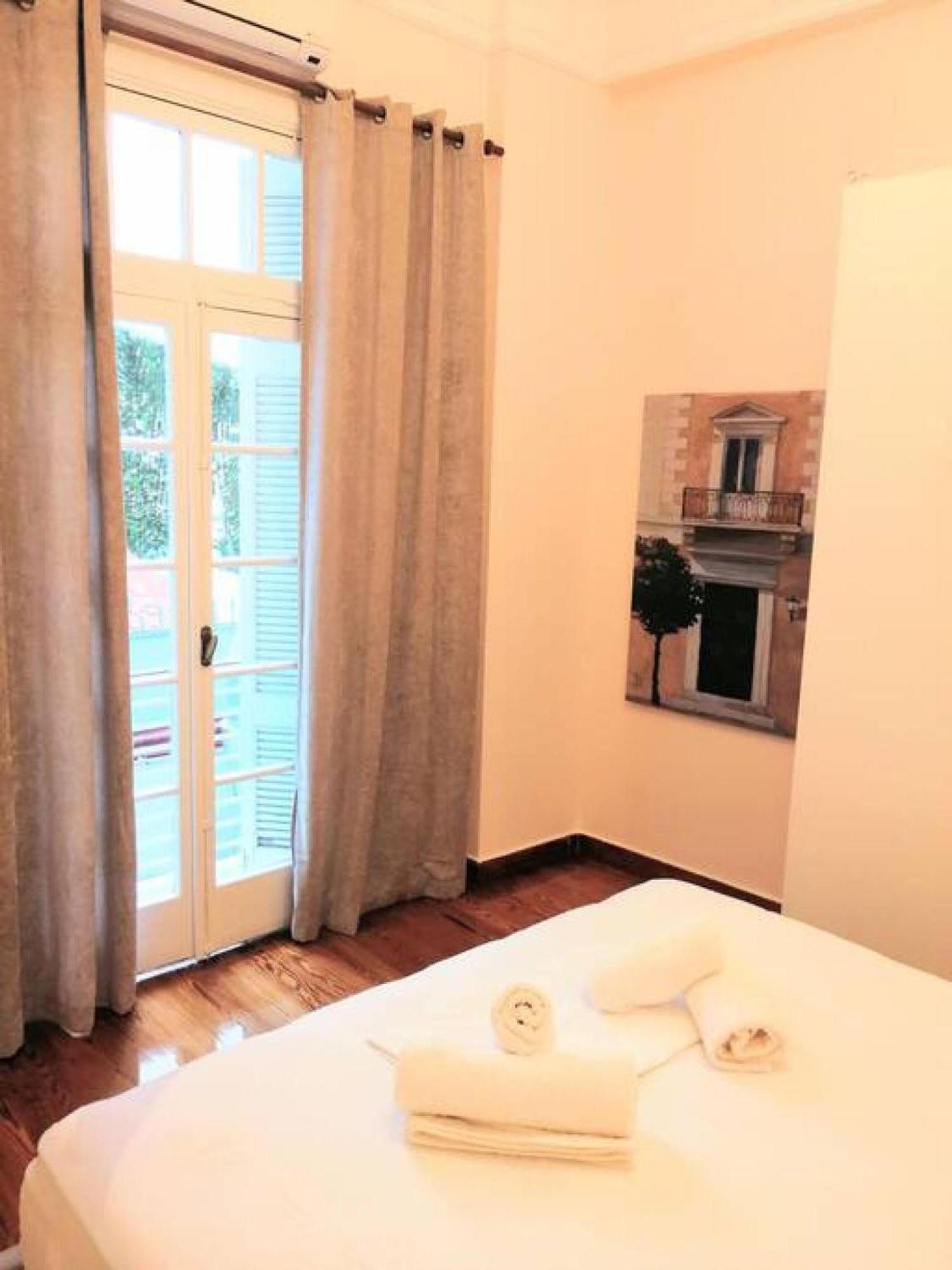 Elegant Apartment In Syntagma Square Athens Ngoại thất bức ảnh